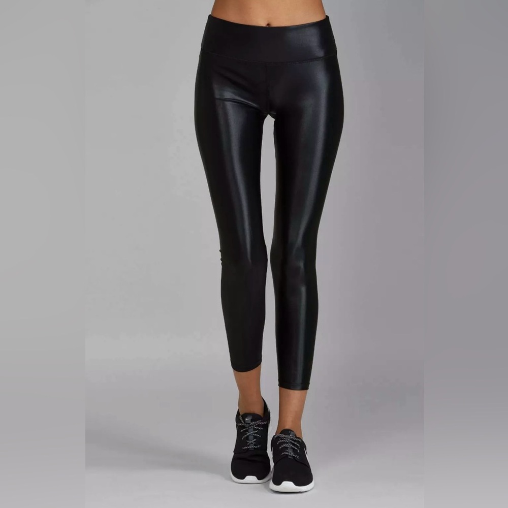 Noli Yoga Liquid Leggings 7/8 Black XS